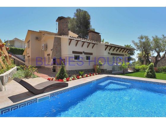 Foto 1 de Venta de casa en Cala Sant Francesc - Santa Cristina de 5 habitaciones con terraza y piscina