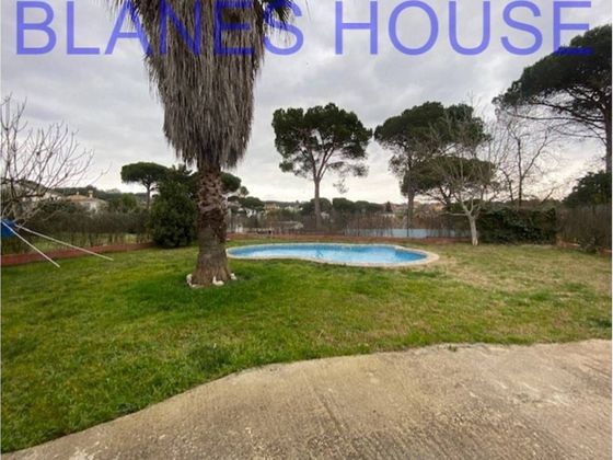 Foto 1 de Casa en venda a Fogars de la Selva de 4 habitacions amb terrassa i piscina