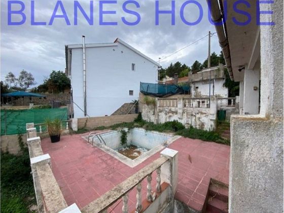 Foto 2 de Casa en venta en Riudarenes de 3 habitaciones con terraza y piscina