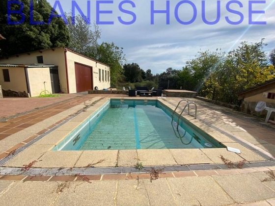 Foto 2 de Casa rural en venta en Sant Julia del Llor i Bonmati de 5 habitaciones con terraza y piscina