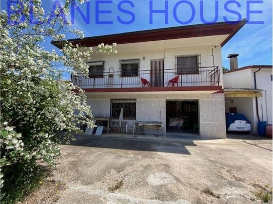 Foto 1 de Casa en venda a Riudarenes de 4 habitacions amb terrassa i garatge