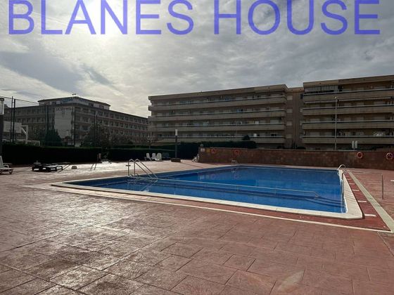 Foto 2 de Piso en venta en Els Pins de 2 habitaciones con terraza y piscina