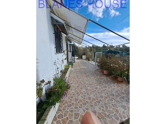 Foto 1 de Casa en venta en Riudarenes de 5 habitaciones con terraza y piscina