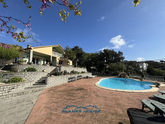 Foto 1 de Casa en venda a Mas Altaba-El Molí de 5 habitacions amb terrassa i piscina