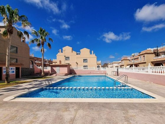 Foto 1 de Casa adossada en venda a Gran Alacant de 2 habitacions amb terrassa i piscina