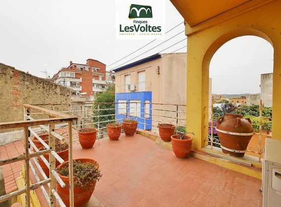 Foto 2 de Xalet en venda a Vila de Palafrugell - Llofriu - Barceloneta de 6 habitacions amb terrassa i jardí