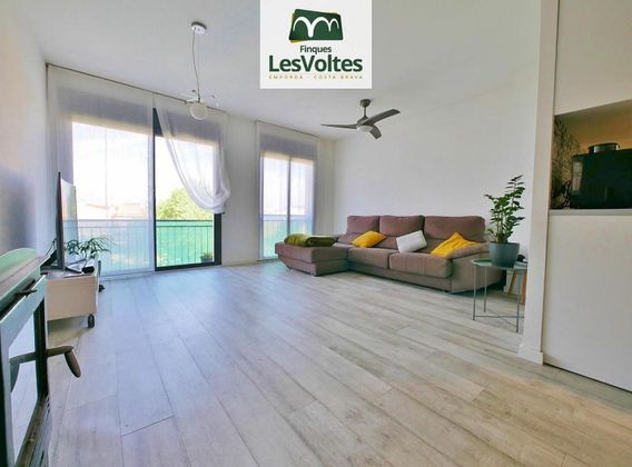 Foto 2 de Venta de piso en Vila de Palafrugell - Llofriu - Barceloneta de 2 habitaciones con terraza y garaje