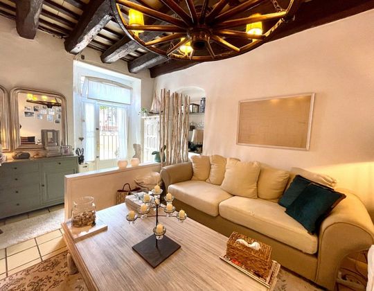 Foto 2 de Casa en venda a Cabrera de Mar de 3 habitacions amb balcó
