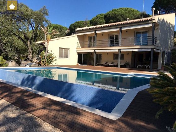 Foto 2 de Xalet en venda a Cabrera de Mar de 5 habitacions amb terrassa i piscina