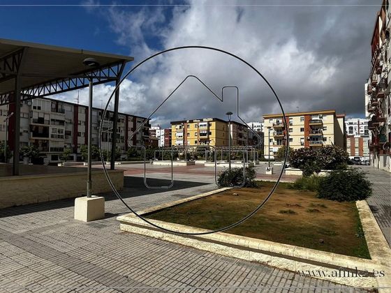Foto 2 de Pis en venda a plaza Don Miguel de 3 habitacions amb balcó i aire acondicionat