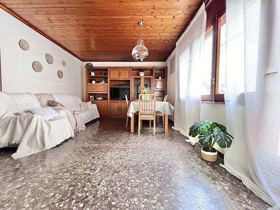 Foto 2 de Venta de casa en Sant Pere Nord de 4 habitaciones con terraza y garaje
