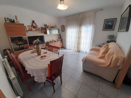 Foto 1 de Piso en venta en Els Pins de 3 habitaciones con terraza y calefacción