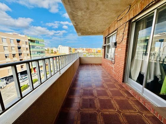 Foto 1 de Pis en venda a  El Acequión - Los Naúfragos de 2 habitacions amb terrassa i balcó