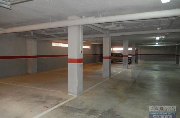 Foto 1 de Garatge en venda a Nueva Torrevieja - Aguas Nuevas de 800 m²