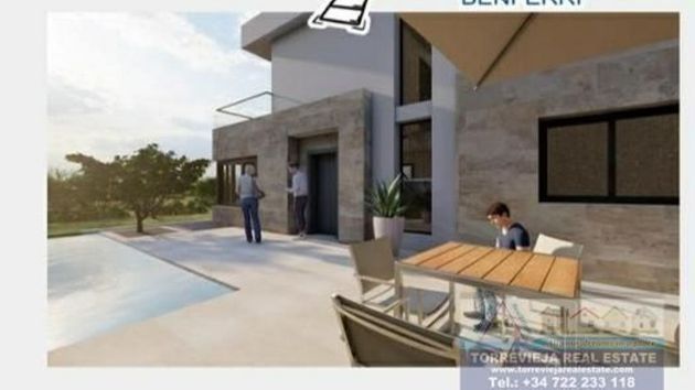Foto 2 de Casa adossada en venda a Benferri de 3 habitacions amb terrassa i piscina