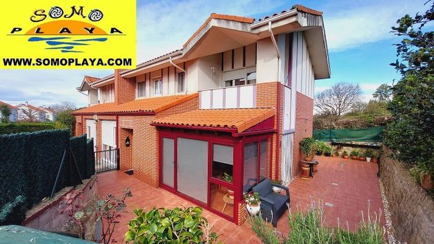 Foto 1 de Casa en venta en Marina de Cudeyo de 3 habitaciones con terraza y calefacción