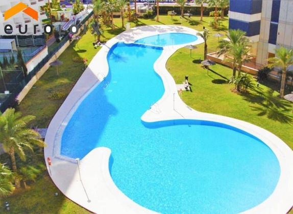 Foto 2 de Ático en venta en Rincón de Loix de 2 habitaciones con terraza y piscina