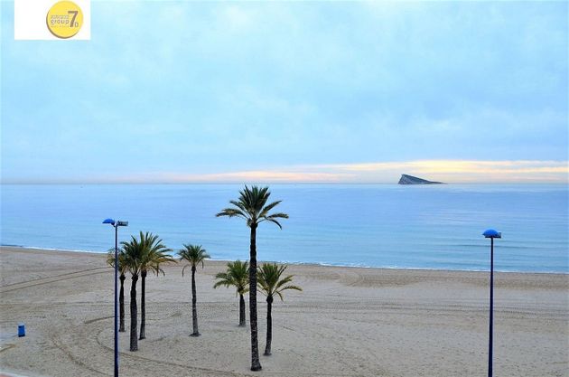 Foto 1 de Pis en venda a Playa de Poniente de 4 habitacions amb terrassa i piscina