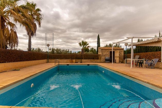 Foto 1 de Casa en venda a Sax de 6 habitacions amb terrassa i piscina
