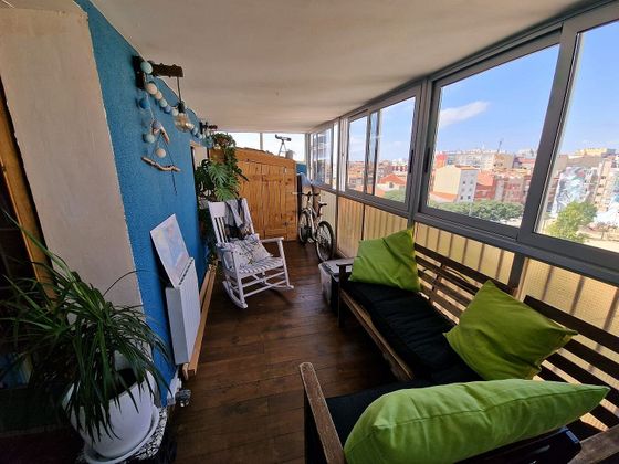 Foto 2 de Àtic en venda a Sant Pere Nord de 2 habitacions amb terrassa i balcó