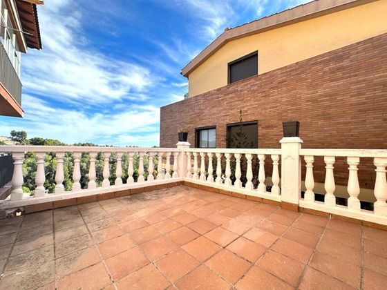 Foto 2 de Casa en venda a Castellnou - Can Mir - Sant Muç de 5 habitacions amb terrassa i piscina