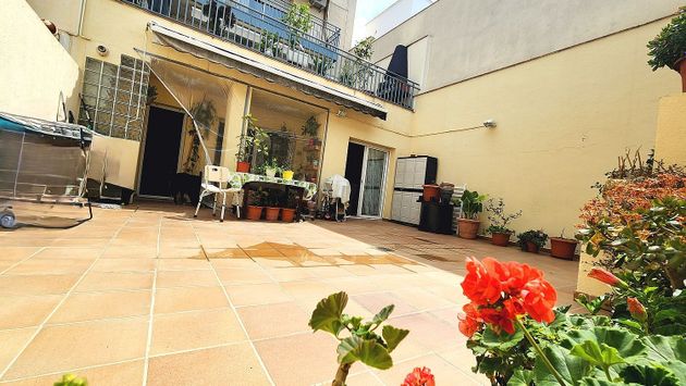 Foto 1 de Pis en venda a Poble Nou - Zona Esportiva de 3 habitacions amb terrassa i garatge