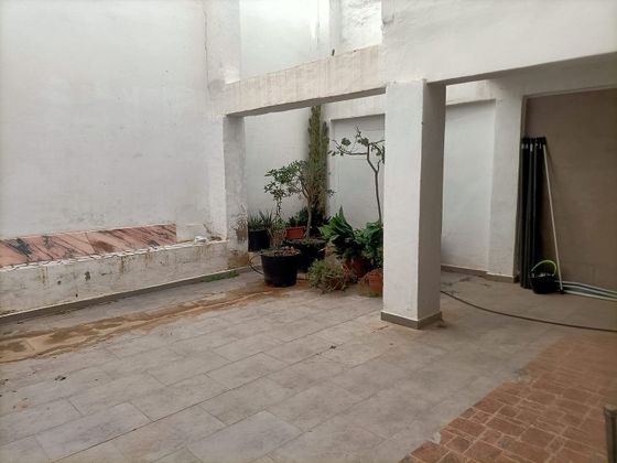 Foto 2 de Venta de casa rural en Monserrat de 5 habitaciones con terraza y garaje