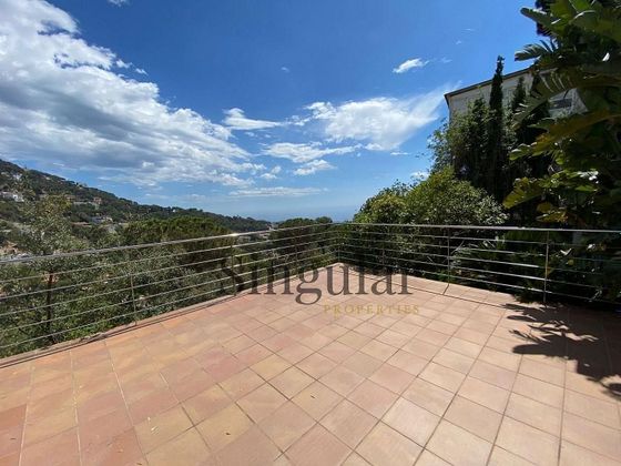Foto 1 de Xalet en venda a Roca Grossa - Serra Brava de 4 habitacions amb terrassa i garatge