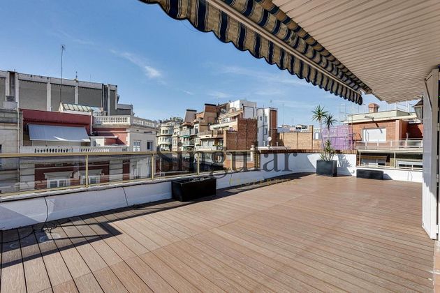 Foto 2 de Ático en venta en Sant Gervasi - Galvany de 2 habitaciones con terraza y balcón