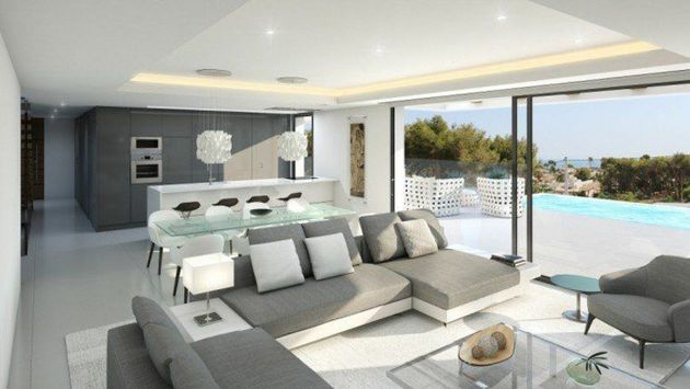Foto 2 de Casa en venta en Balcón al Mar-Cap Martí de 4 habitaciones con terraza y piscina