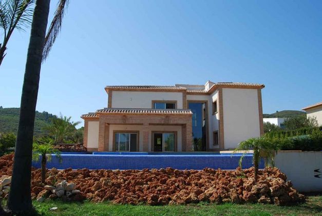 Foto 2 de Casa en venda a Partides comunes - Adsubia de 3 habitacions amb terrassa i piscina