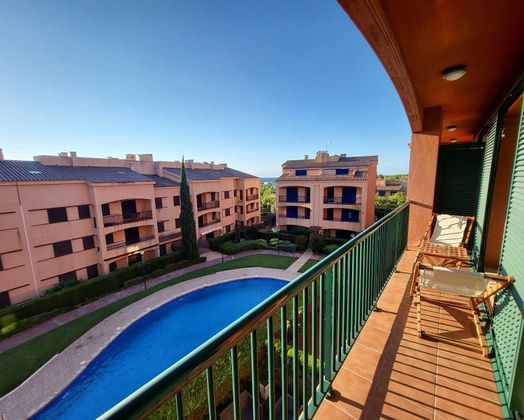 Foto 1 de Pis en venda a Sant Jordi d'Alfama de 3 habitacions amb terrassa i piscina