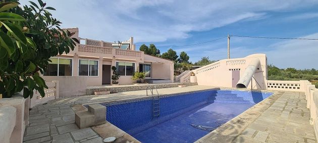 Foto 2 de Casa rural en venda a Perelló, el (Tar) de 4 habitacions amb terrassa i piscina