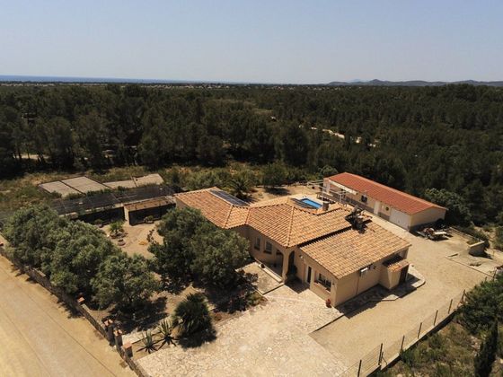 Foto 1 de Casa rural en venda a Les Tres Cales de 4 habitacions amb terrassa i piscina