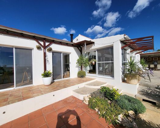 Foto 2 de Casa rural en venta en Perelló, el (Tar) de 4 habitaciones con terraza y piscina