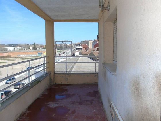 Foto 1 de Venta de piso en Balenyà de 3 habitaciones con terraza y calefacción