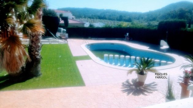Foto 2 de Casa rural en venda a Aleixar, l´ de 4 habitacions amb terrassa i piscina