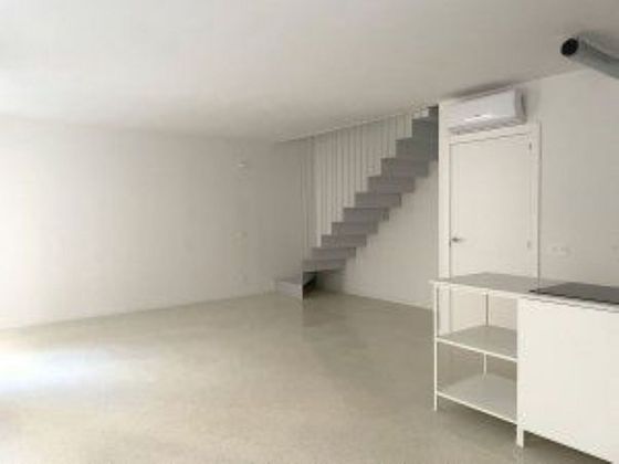 Foto 1 de Dúplex en lloguer a Centre - Reus de 2 habitacions amb terrassa i garatge