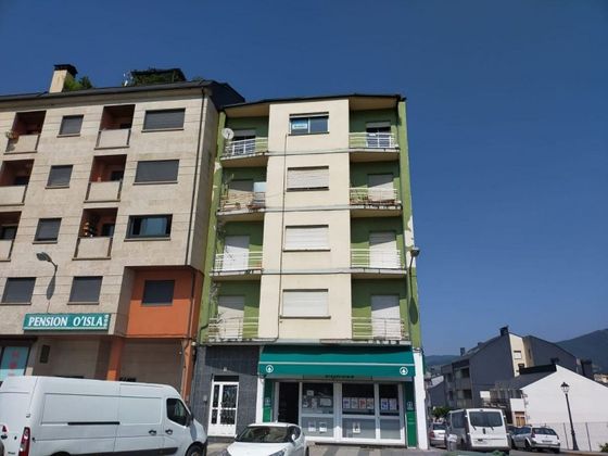 Foto 1 de Venta de piso en Barco de Valdeorras (O) de 4 habitaciones con terraza y balcón