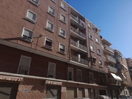 Foto 1 de Venta de piso en Carrús Est - Camí dels Magros de 2 habitaciones y 73 m²