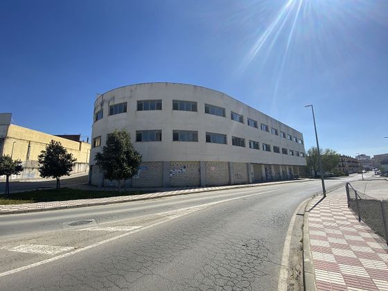 Foto 2 de Venta de oficina en Alcalá del Río de 83 m²