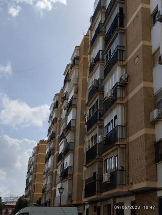 Foto 2 de Venta de piso en Poligono Norte - Villegas - La Fontanilla de 3 habitaciones y 72 m²