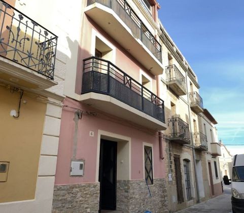 Foto 1 de Venta de casa en Vilar de Canes de 4 habitaciones y 212 m²