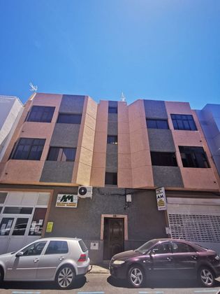 Foto 2 de Edifici en venda a Vecindario norte-Cruce Sardina de 672 m²