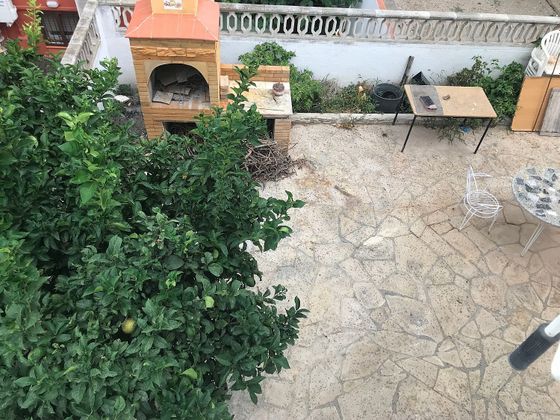 Foto 1 de Pis en lloguer a Sant Jordi-Babilonia de 3 habitacions amb terrassa i jardí