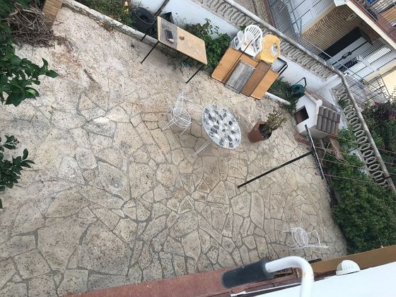 Foto 2 de Piso en alquiler en Sant Jordi-Babilonia de 3 habitaciones con terraza y jardín