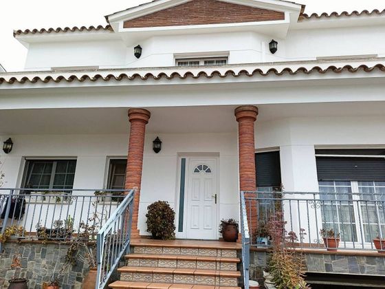 Foto 1 de Chalet en venta en calle De la Cadernera de 5 habitaciones con terraza y garaje