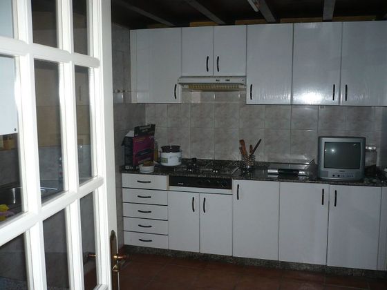 Foto 2 de Venta de casa en Somozas (As) de 2 habitaciones con jardín