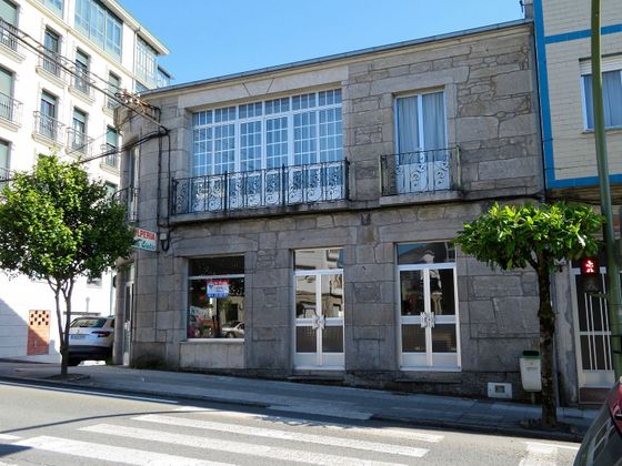 Foto 1 de Edifici en venda a calle Pontevedra de 639 m²