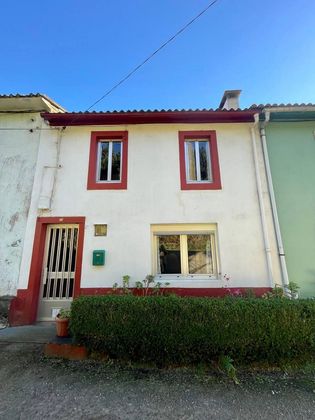 Foto 2 de Casa adossada en venda a calle Lugar Vila Rio de 5 habitacions amb garatge i jardí